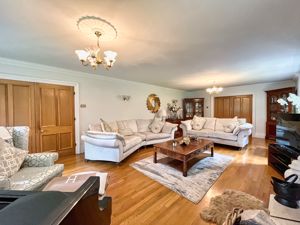 Photo 30- click for photo gallery